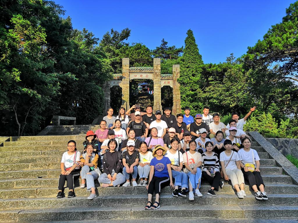 商學院2018級旅游管理專業圓滿完成認識實習工作，聚焦園區管理服務實踐